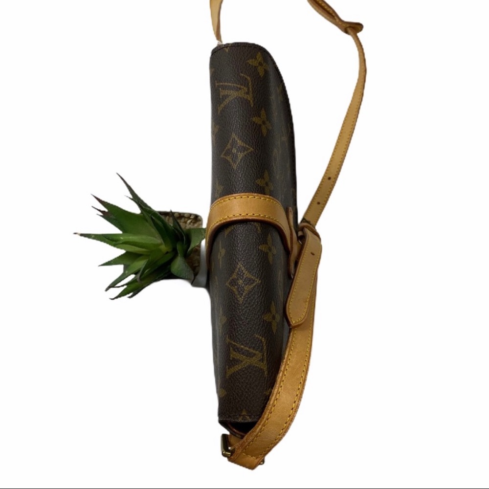 💯 Authentic Louis Vuitton Chantilly GM preloved in excellent condition. - Picture 5 of 13